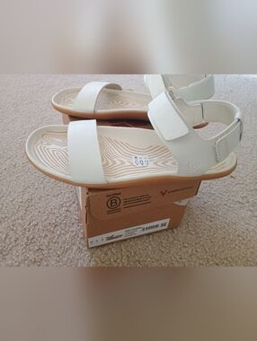 Vivobarefoot Sensus Sandals